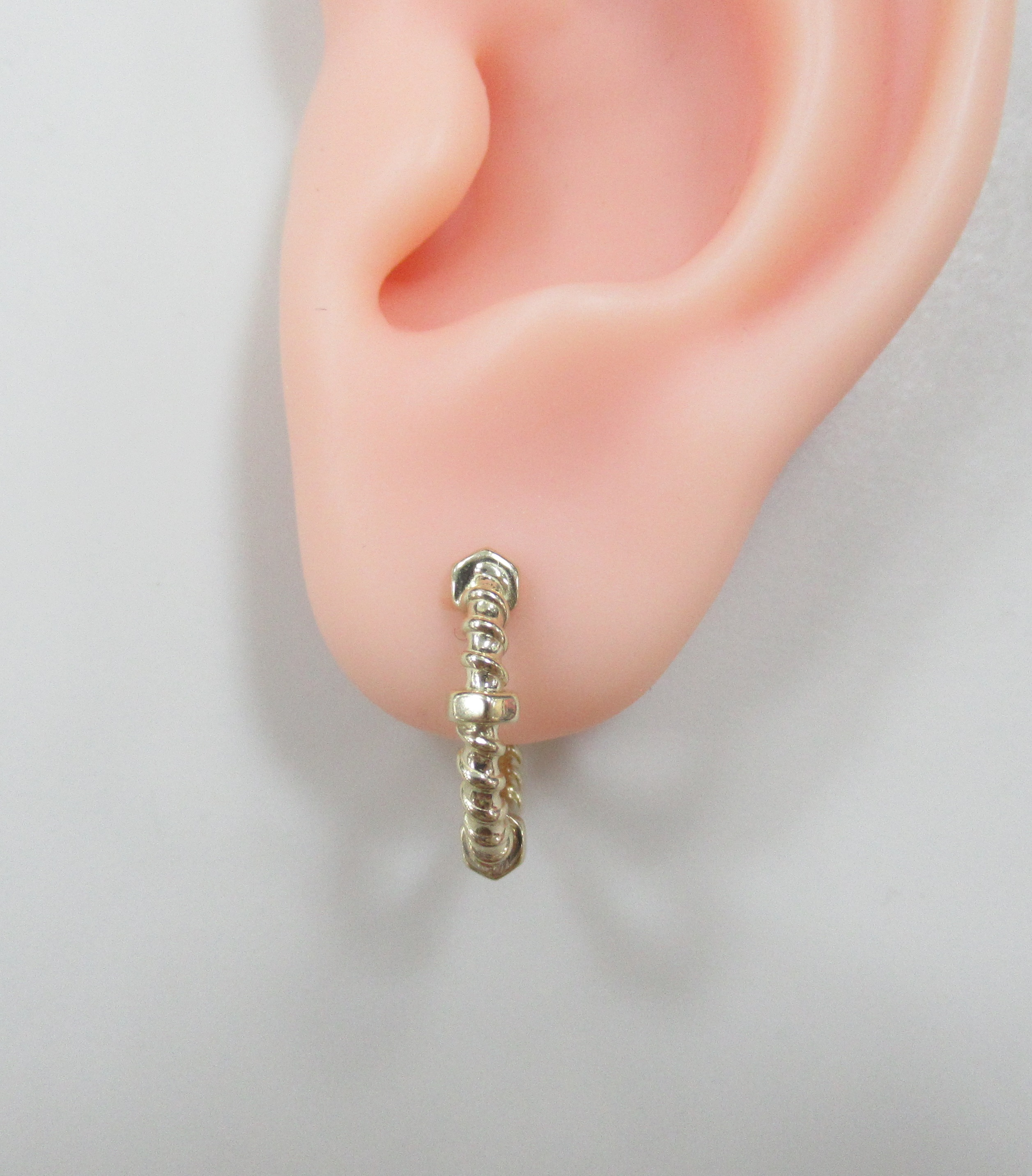 Серьги-конго из желтого золота